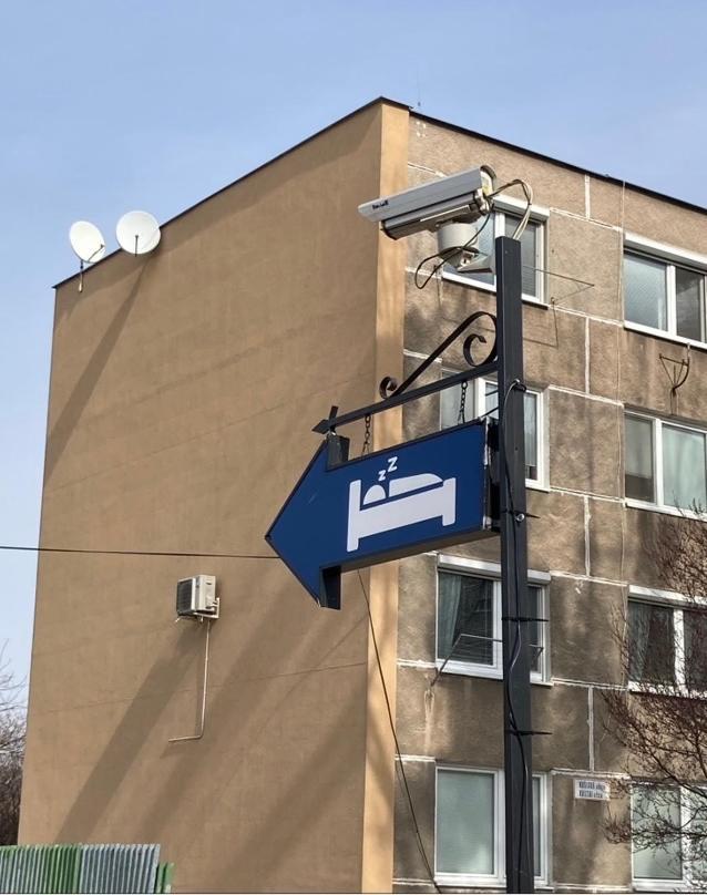 Harrys City Motel Комарно Екстер'єр фото